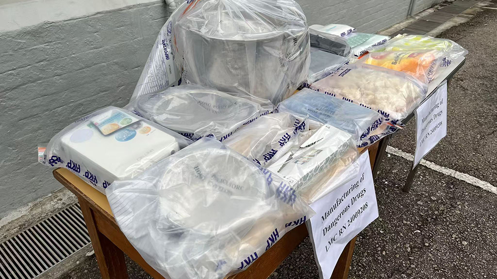 警破上水製毒工場(chǎng) 拘3人檢220萬(wàn)元毒品