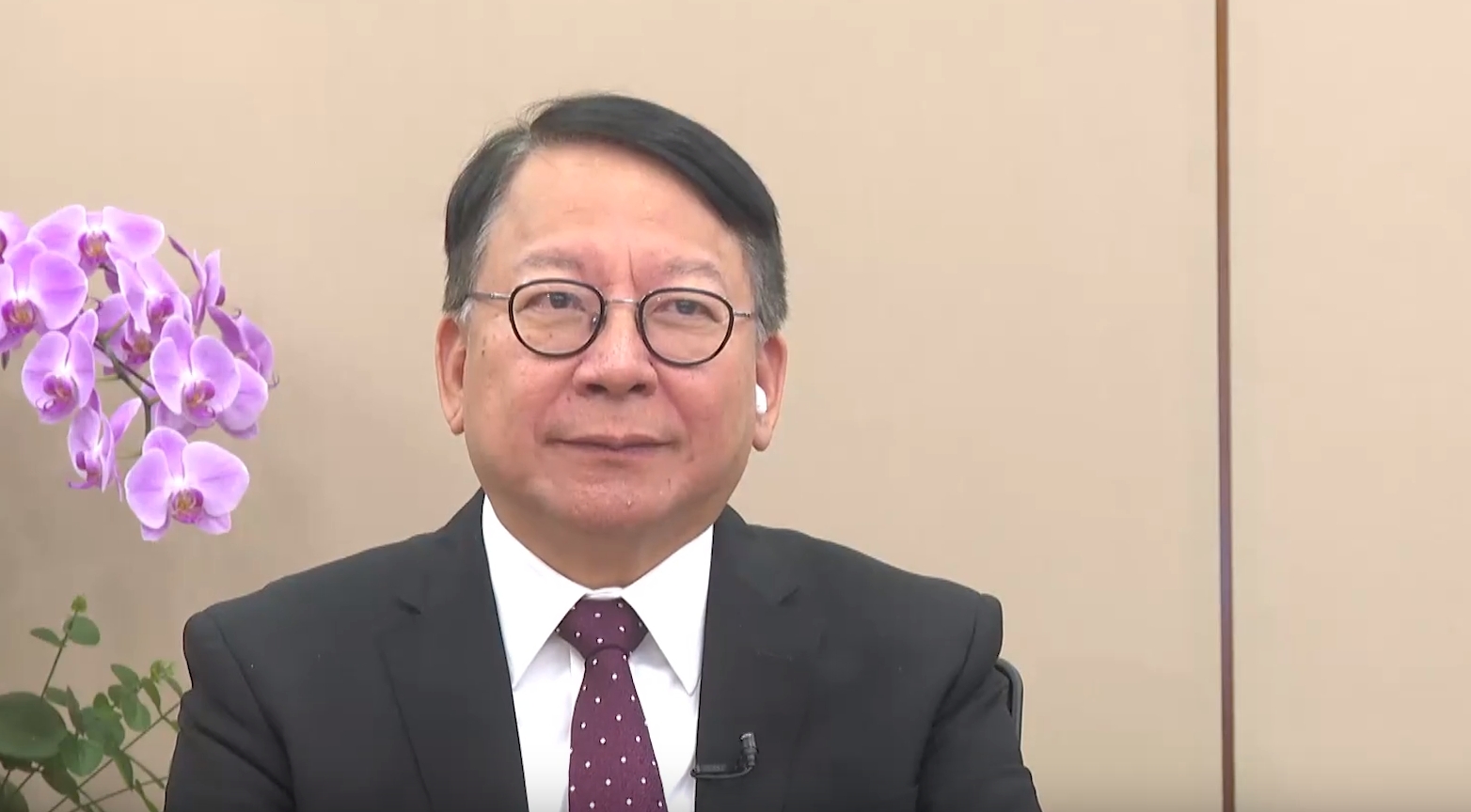 陳國(guó)基：進(jìn)一步做強(qiáng)香港優(yōu)勢(shì)產(chǎn)業(yè) 以科研實(shí)力推動(dòng)發(fā)展新質(zhì)生產(chǎn)力