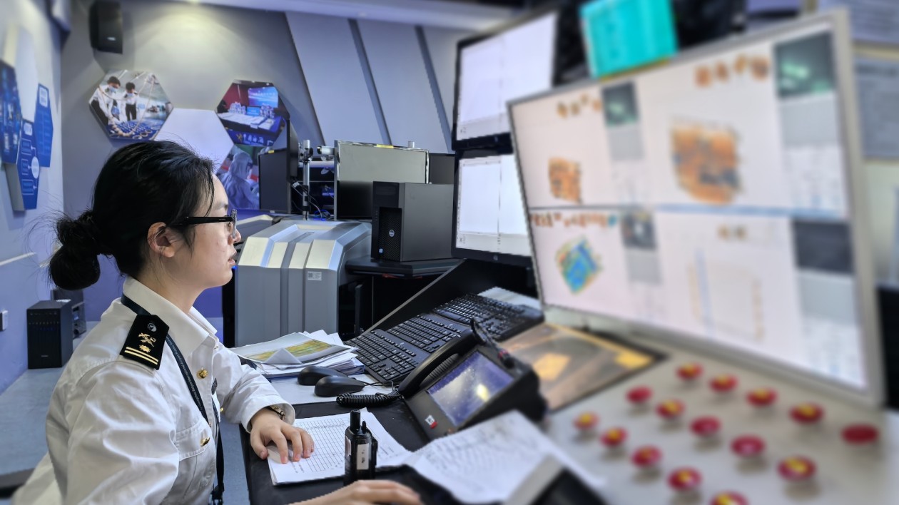 同比增長近9成 海關(guān)前10月監(jiān)管廣州白雲(yún)機場進出境旅客近1200萬人次