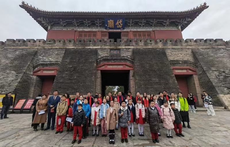 ECM歐洲之聲室內(nèi)樂團(tuán)走讀岱廟 泰山腳下奏響經(jīng)典曲目