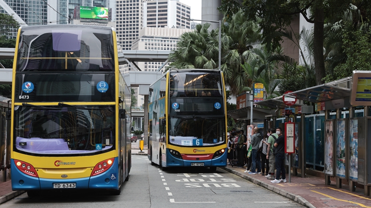 城巴申請(qǐng)加價(jià)9.5% 九巴及嶼巴加6.5% 政府：須考慮市民負(fù)擔(dān)能力等