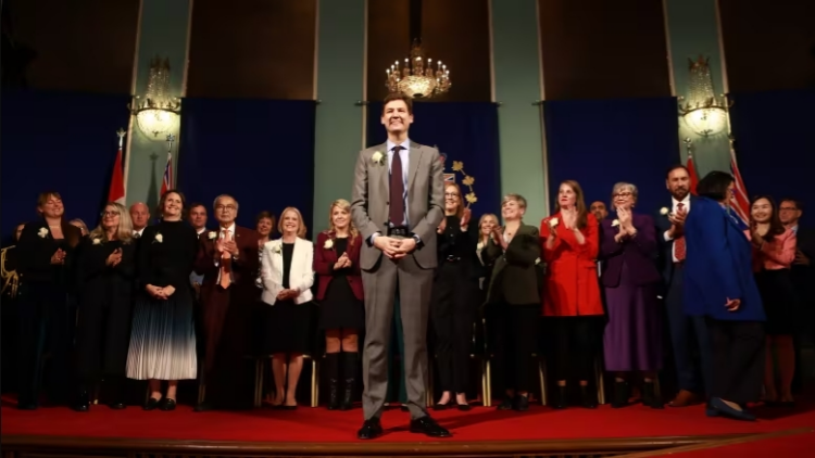 加拿大卑詩(shī)省省政府新一屆內(nèi)閣就職 4名華人入列