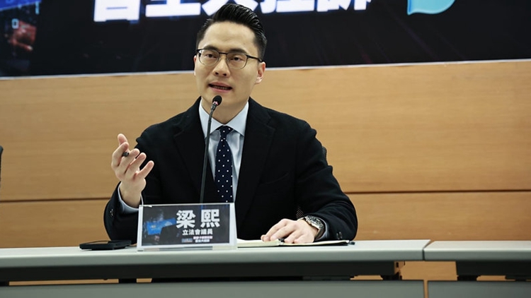 梁熙：促醫(yī)管局盡早落實(shí)檢討委員會(huì)報(bào)告建議措施 減低醫(yī)療事故發(fā)生