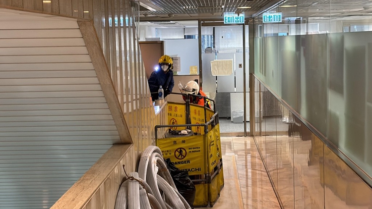 本港一日內(nèi)發(fā)生2宗致命工業(yè)意外 18歲學徒墮電梯槽不治