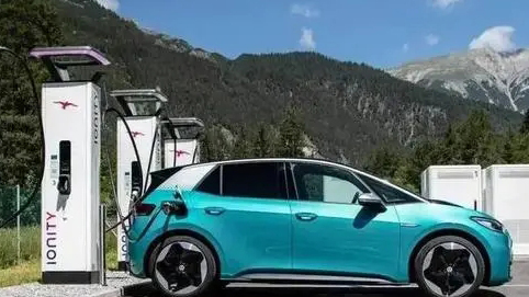 歐洲議會貿(mào)易委員會主席：中歐「即將」達成電動汽車關(guān)稅協(xié)議