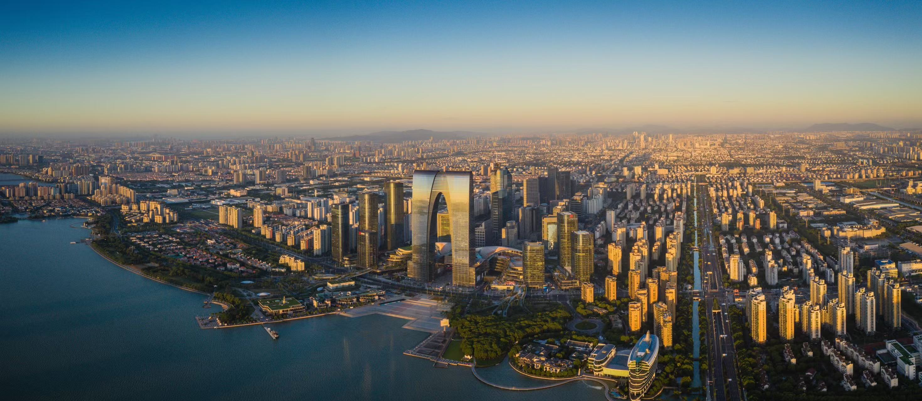 蘇州工業(yè)園區(qū)：聚才引智匯四海精英 開放創(chuàng)新鑄逐夢(mèng)熱土