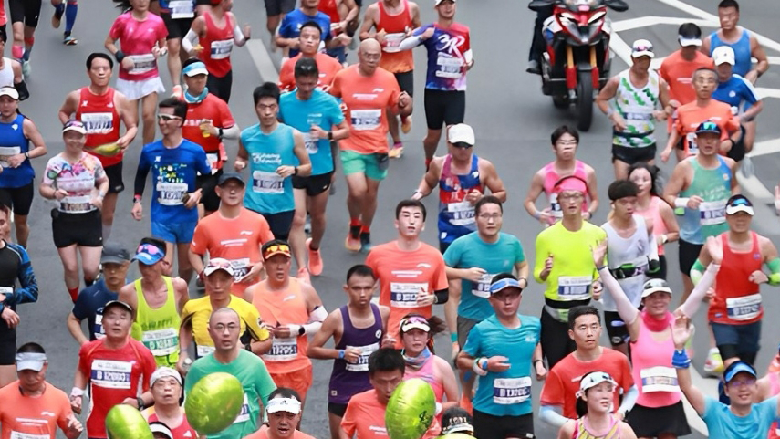 智慧存取衣物、無人機噴淋……深馬「花式」寵粉 「深得」你心嗎？