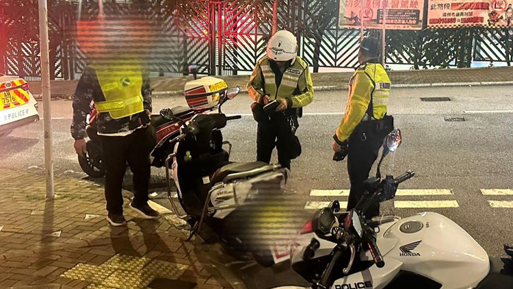 警方打擊違例學(xué)車 發(fā)逾40張告票