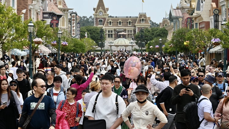 【來論】恢復(fù)「一簽多行」 香港旅遊迎新機(jī)