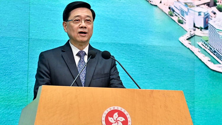 財赤高達1000億 李家超：政府會節(jié)流開源 採取不同措施刺激經(jīng)濟