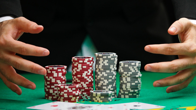 中菲執(zhí)法部門合作遣返近200名在菲從事離岸博彩中國公民