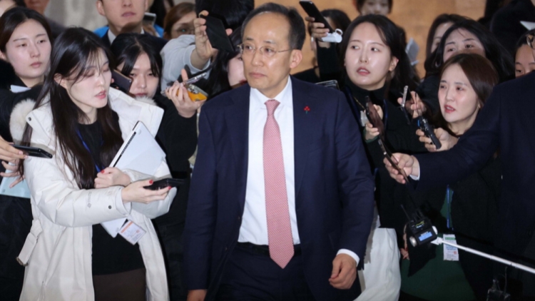 韓國執(zhí)政黨多名高層提出辭職 執(zhí)政黨：因緊急戒嚴向國民致歉