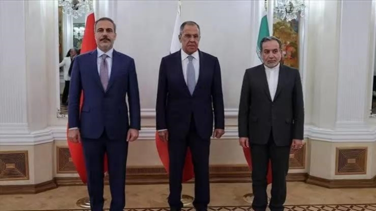 俄土伊三國外長在多哈舉行會談：支持敘領土完整和政治統(tǒng)一