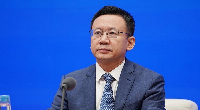 張新被免去廣東省副省長(zhǎng)職務(wù)，其省人大代表資格終止