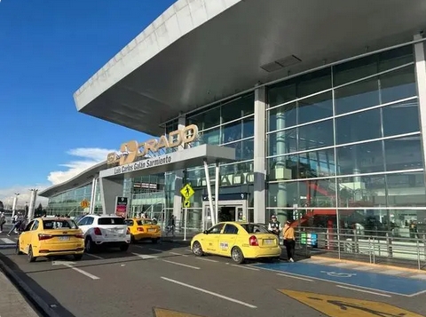 聯(lián)合國(guó)報(bào)告稱哥倫比亞機(jī)場(chǎng)存放兩萬(wàn)具遺體 後續(xù)來(lái)了