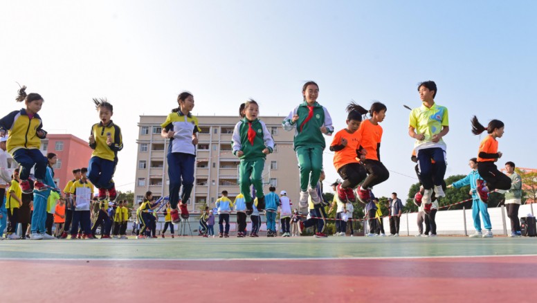 有片 | 繩彩飛揚，舞動青春！第五屆校園跳繩  交流活動在花都啟動