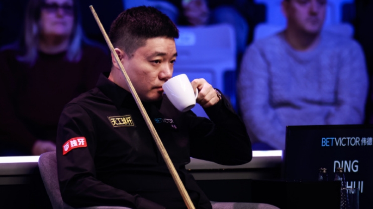 丁俊暉炮轟WST球桌：「這玩意能打？」 WST：對質(zhì)量有絕對信任