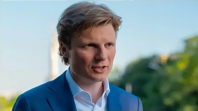 荷蘭國防大臣：俄烏?；疳峥赡軉畏矫嫦?yàn)醪渴饸W盟維和部隊(duì)