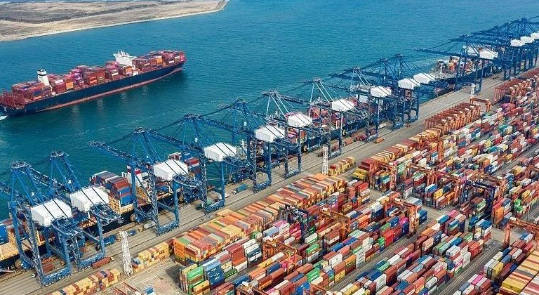 4.11萬億 前11個(gè)月深圳進(jìn)出口增長近兩成再創(chuàng)歷史新高