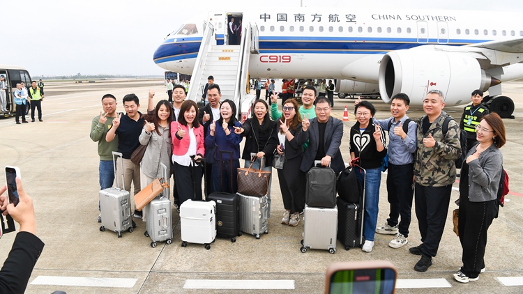 國(guó)產(chǎn)大飛機(jī)C919累計(jì)承運(yùn)旅客突破100萬(wàn)人次