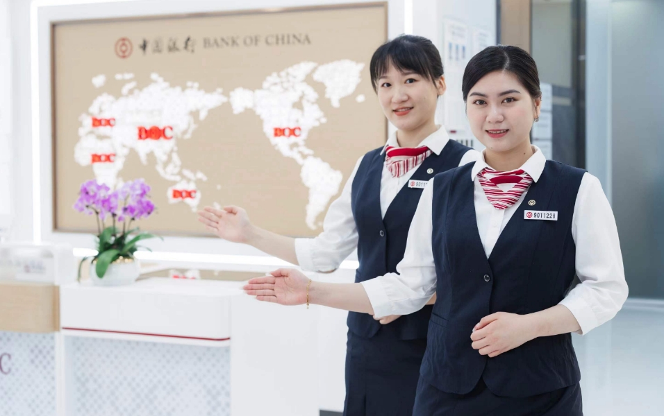 暢通「卡路、碼路、幣路」  廣東中行助力「老」「外」支付無憂