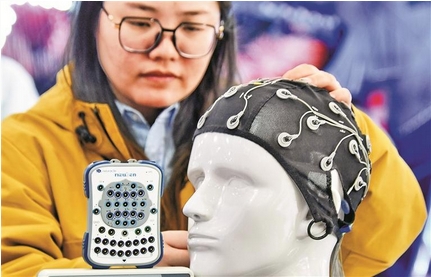 【財通AH】腦機(jī)接口產(chǎn)業(yè)近來「腦洞大開」到2040年中國腦機(jī)接口設(shè)備市場規(guī)模將達(dá)千億元