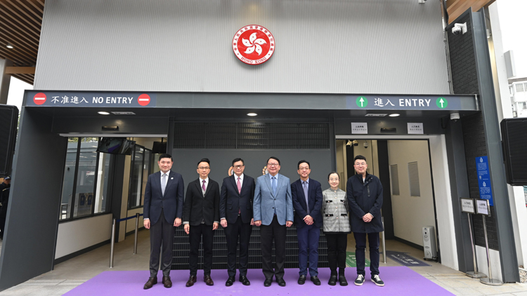 中英街檢查站重置後推「擦臉」過關(guān) 陳國基：其他口岸可利用有關(guān)科技