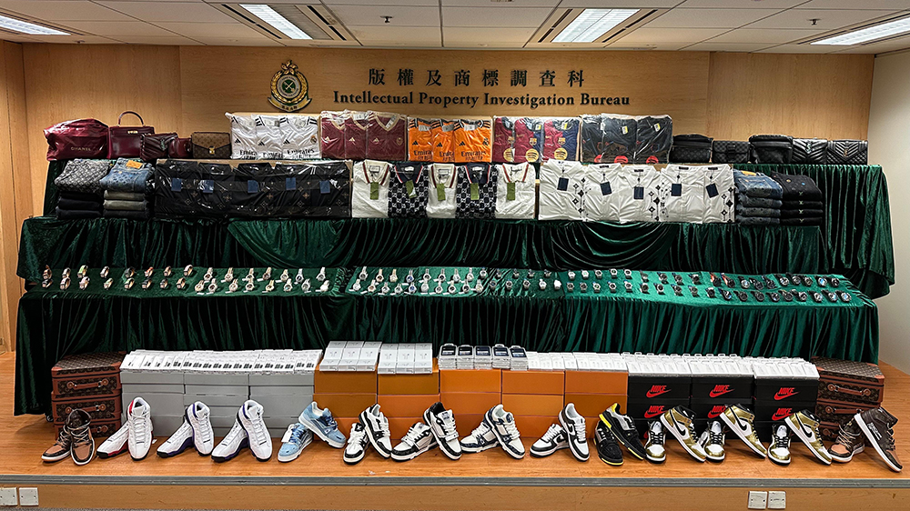 海關(guān)聖誕前夕檢逾1700萬(wàn)元冒牌及走私貨物