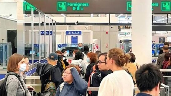 搶抓新機(jī) 暢遊廣東 深圳推出30多項(xiàng)便利化措施服務(wù)海外遊客