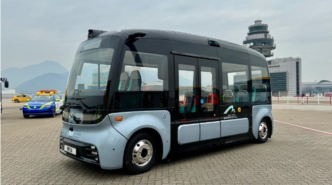 機(jī)管局明年8月試行自動(dòng)駕駛系統(tǒng) 往返機(jī)場航天城和港珠澳大橋香港口岸