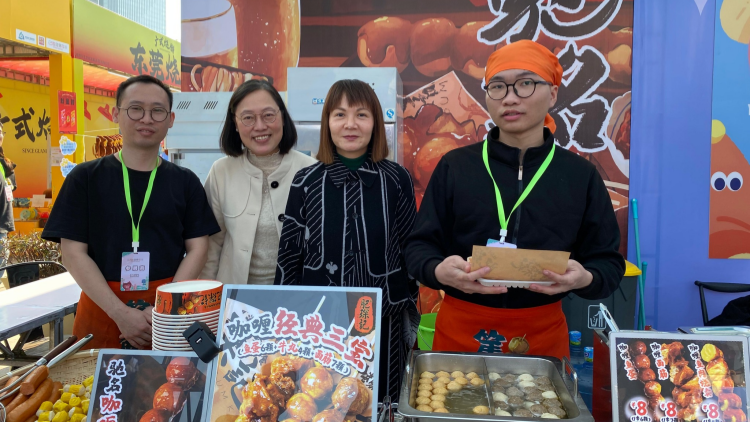 灣區(qū)專員赴東莞出席「正！香港」嘉年華 了解港企在地發(fā)展