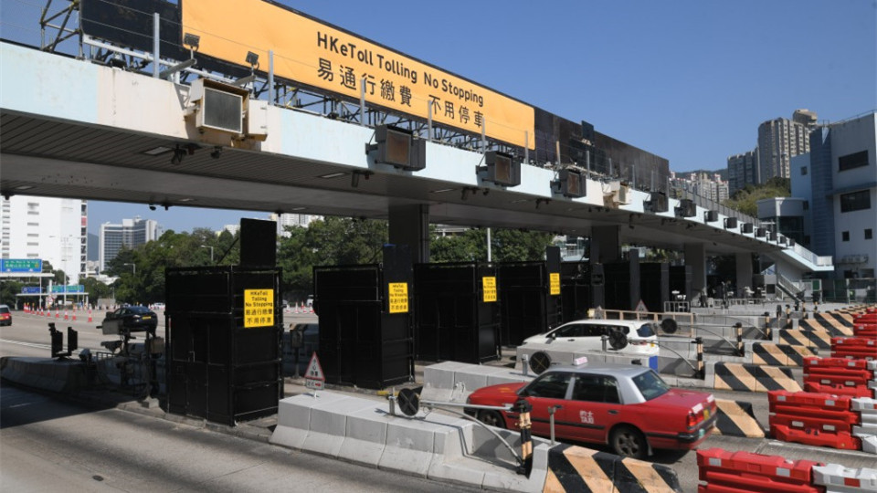 運輸署12·30起簡化車輛續(xù)牌 車主無需再交「牌簿」