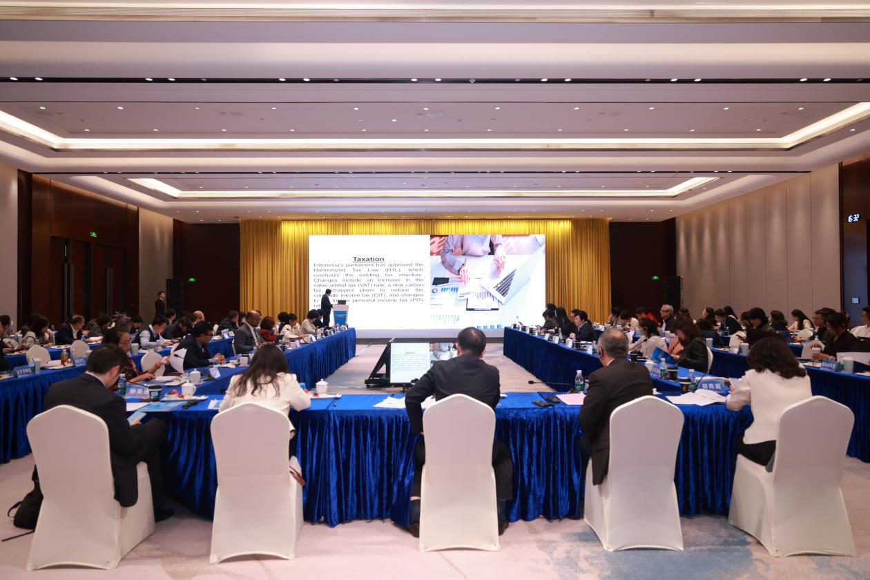 助力企業(yè)高質(zhì)量出海 粵港澳大灣區(qū)與東盟經(jīng)貿(mào)合作法治保障座談會(huì)在南山舉行