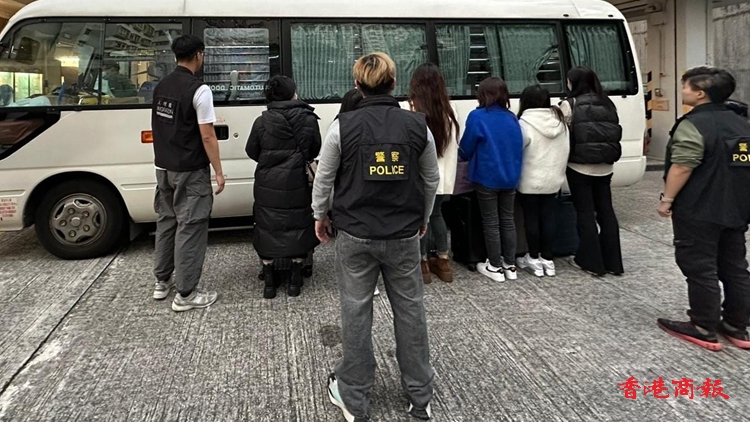 警方荃灣掃黃 拘捕12名內(nèi)地女子