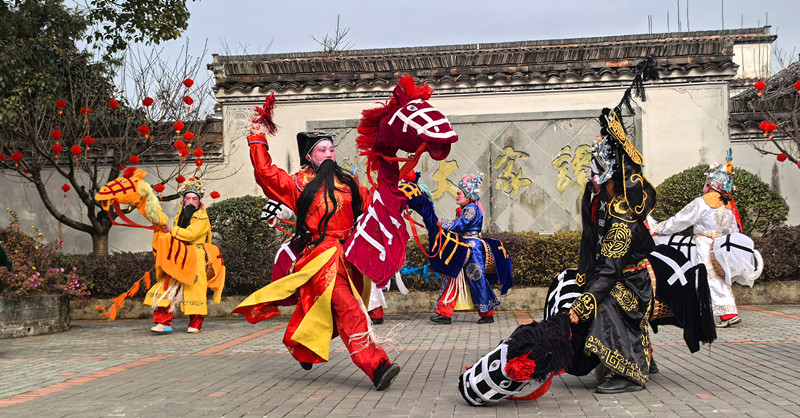 臘八節(jié)跳竹馬 皖黃山區(qū)一粥一舞風(fēng)情獨具