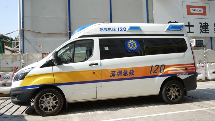 大灣區(qū)跨境救護(hù)車首名病人運(yùn)送抵港 據(jù)悉為六旬男病人 呼吸衰竭
