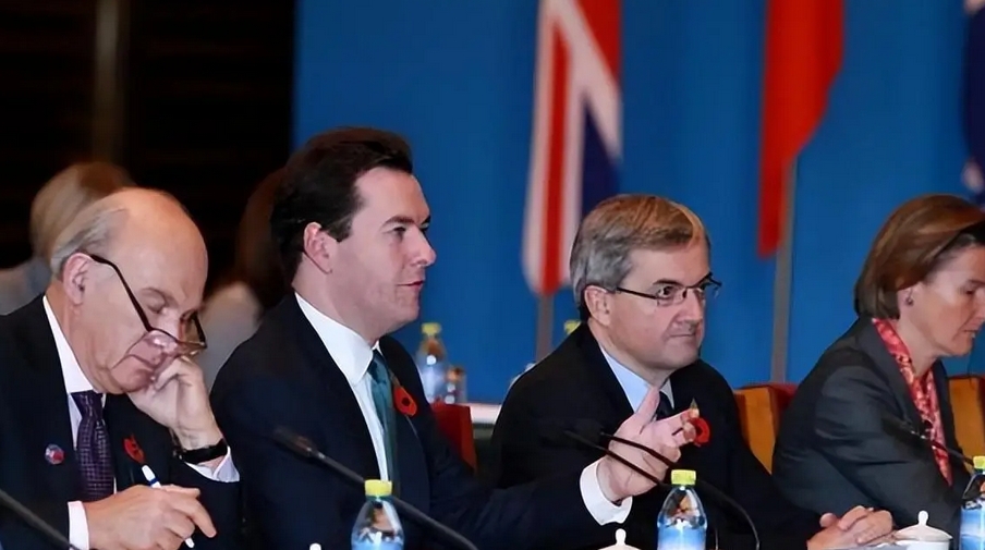 中英經(jīng)濟財金對話時隔近6年將再次舉行