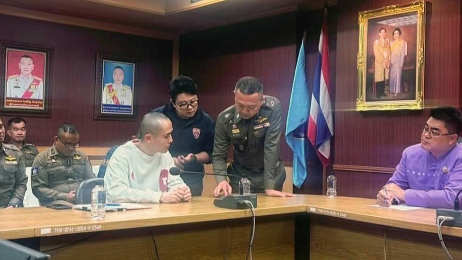 中國(guó)籍演員王星已抵達(dá)曼谷素萬那普機(jī)場(chǎng) 今晚乘機(jī)回國(guó)