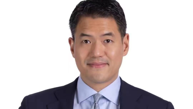 夏主任指導(dǎo)貫徹落實(shí)習(xí)主席視察澳門(mén)重要講話  為港澳發(fā)展領(lǐng)航指向 工商界須務(wù)實(shí)貢獻(xiàn)提振香港經(jīng)濟(jì)發(fā)展