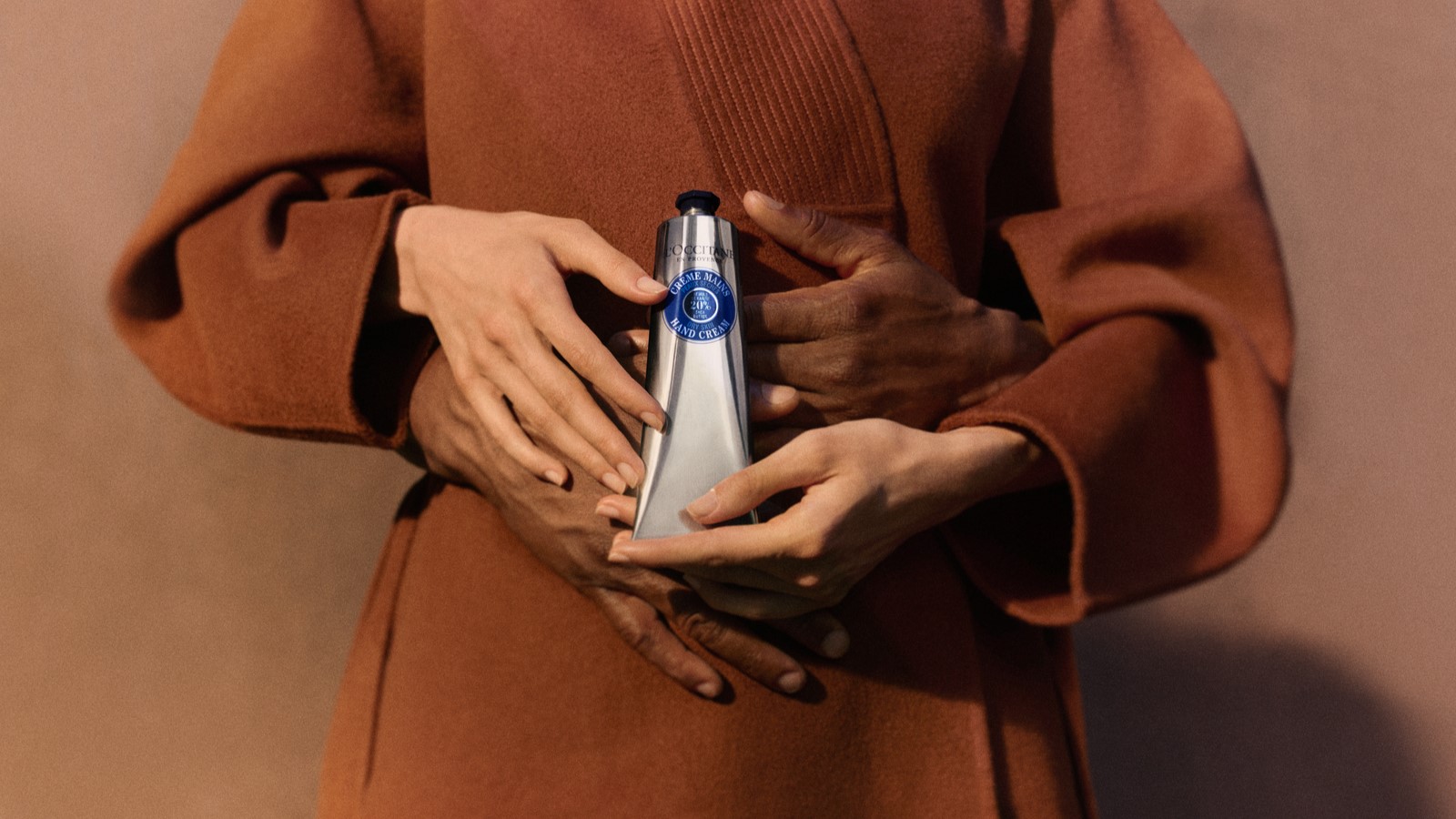 【美容】冬日必備！乳木果潤(rùn)手霜深層滋養(yǎng)雙手