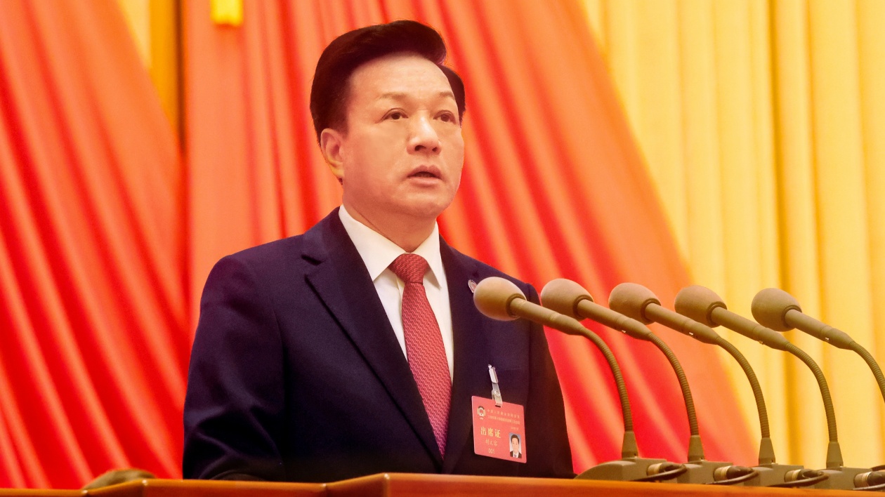 政協(xié)主席胡文容：聚焦服務(wù)上海龍頭帶動(dòng)作用 建真言謀良策出實(shí)招