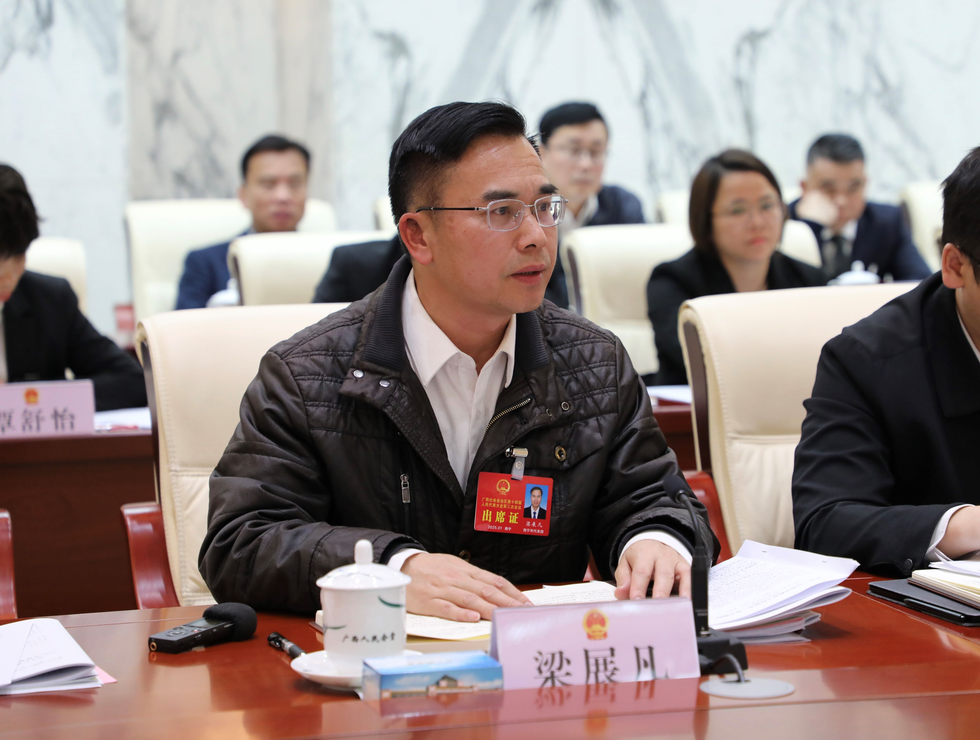 【人大代表聚焦廣西高質(zhì)量發(fā)展】梁展凡：歡迎來賓陽看炮龍感受「東方狂歡節(jié)」的魅力