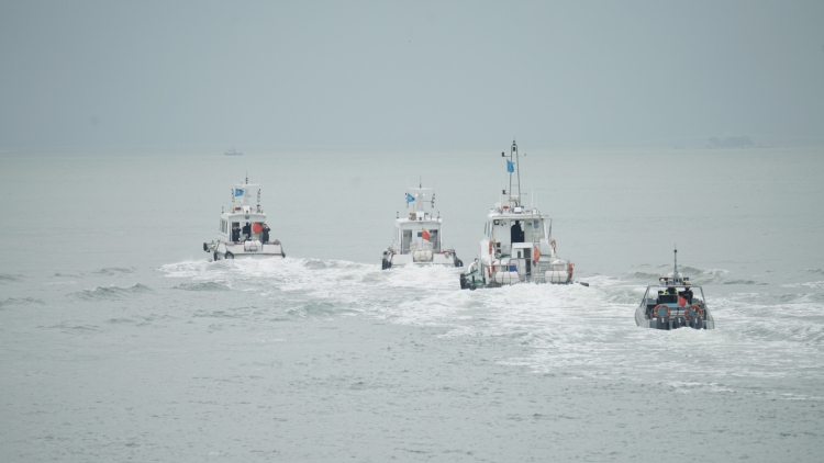 珠江口水上多部門(mén)聯(lián)合執(zhí)法拉開(kāi)春運(yùn)序幕