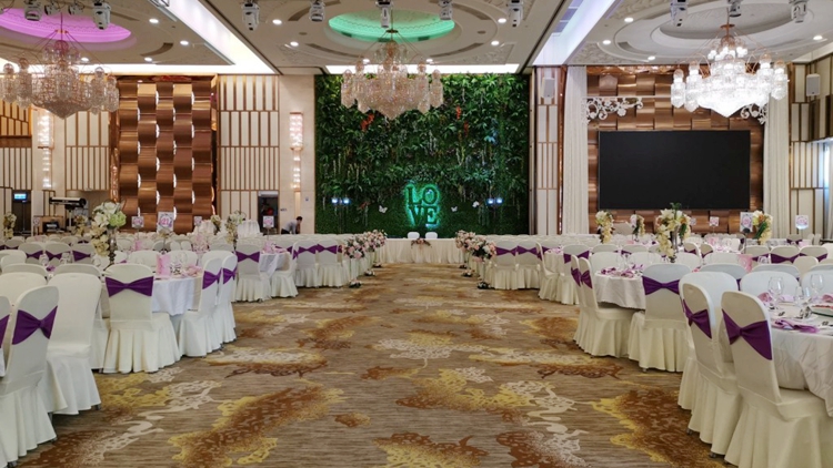 再多18人於九龍灣百樂(lè)金宴國(guó)際宴會(huì)廳午餐後食物中毒 累計(jì)138人中招