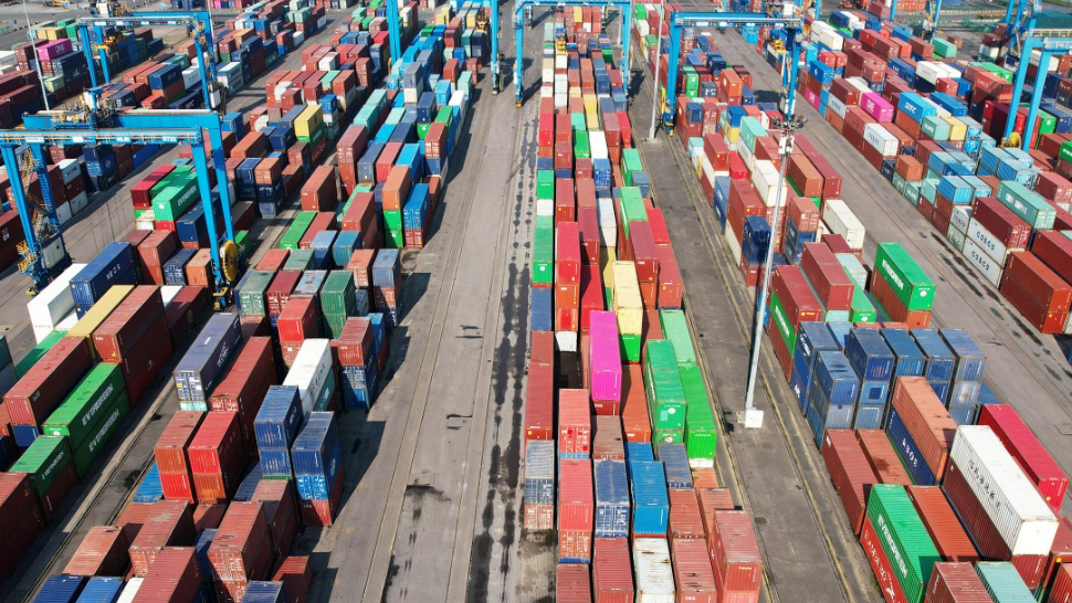 中國經(jīng)濟(jì)總量首超130萬億元怎麼看？今年經(jīng)濟(jì)發(fā)展前景怎麼判斷？