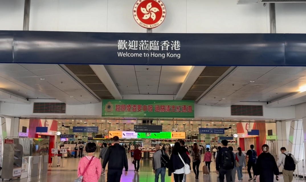 深圳海關(guān)「優(yōu)服務(wù)、促便利」保障深港暢行