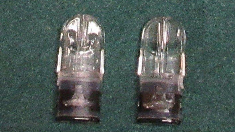 海關(guān)偵破3宗旅客管有和販運(yùn)懷疑「太空油」等毒品案 拘捕3人