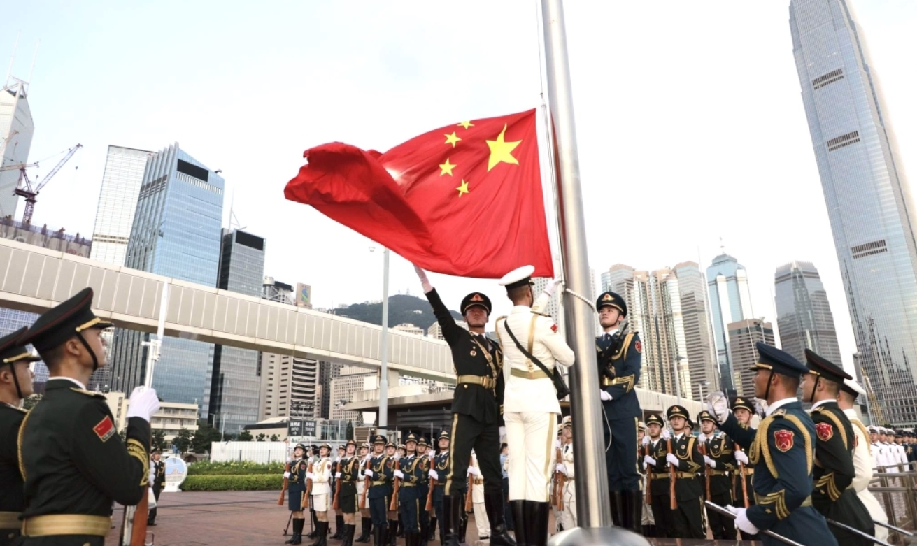 駐港部隊(duì)發(fā)表新春賀詞 恭祝香港特區(qū)全體市民闔家幸福