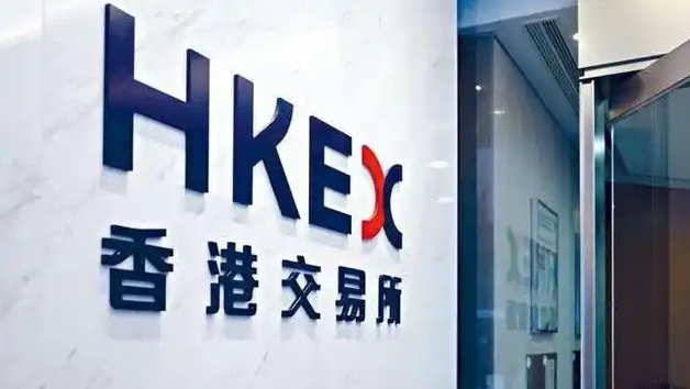 【午市焦點(diǎn)】港股半日升356點(diǎn) 內(nèi)險(xiǎn)股升勢(shì)持續(xù)