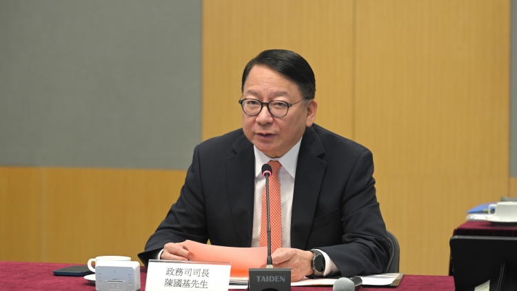 第六屆扶貧委員會召開會議  聽取精準(zhǔn)扶貧工作成果報告